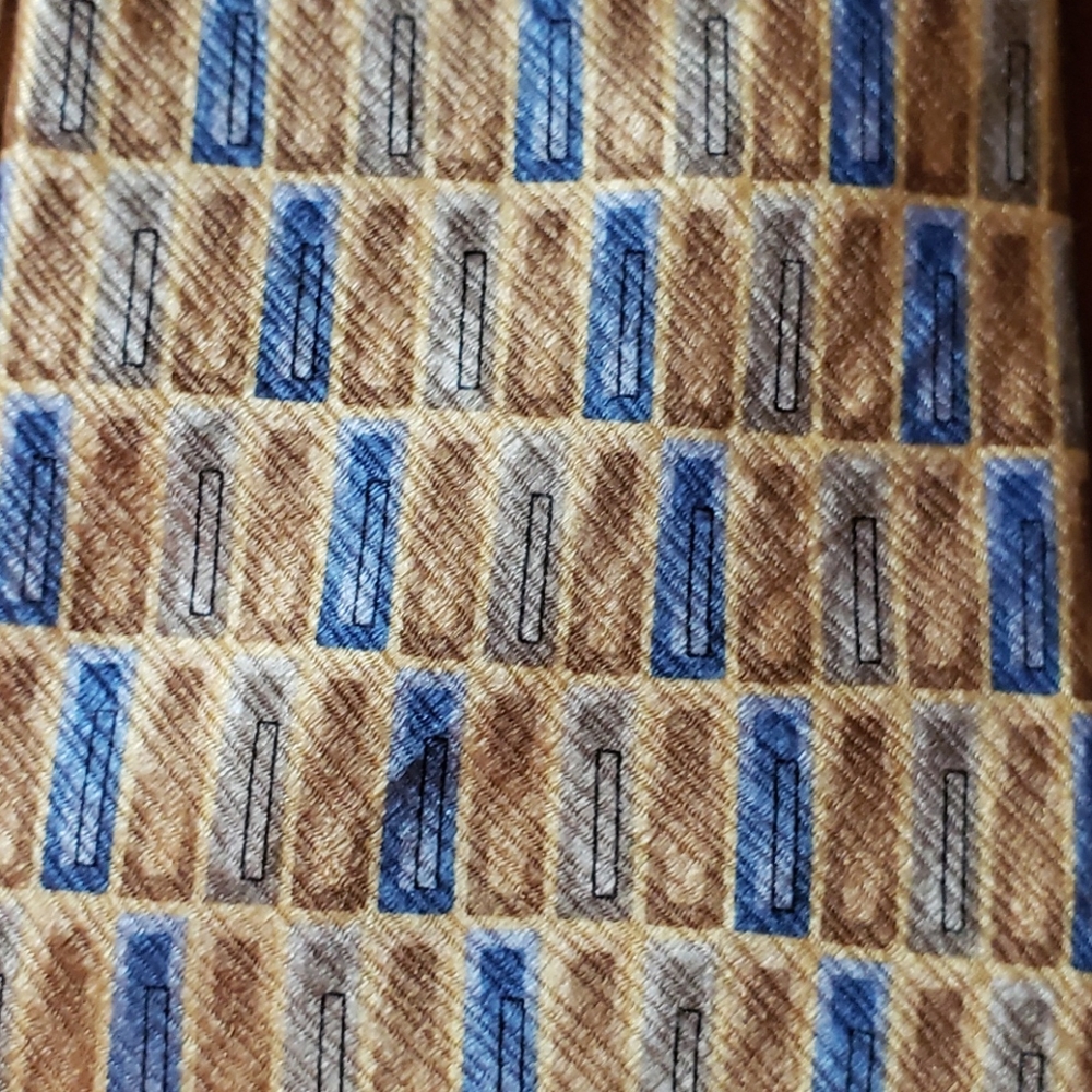2 EUC Italian silk ties - Picture 4 of 5
